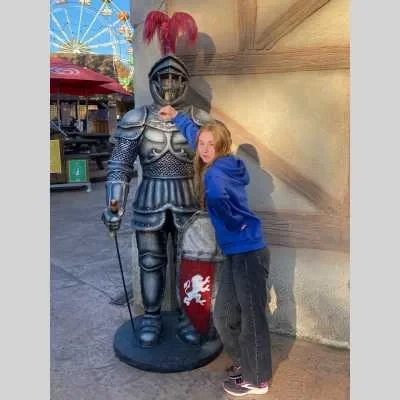 Naëlle, babysitter à Servins