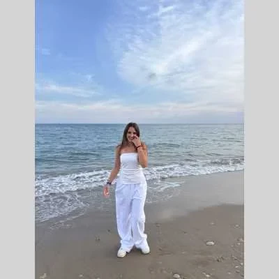 Elia, babysitter à Évian-les-Bains