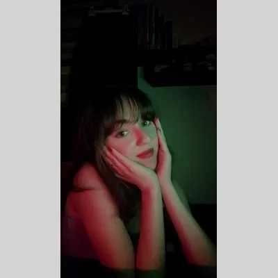 Madison, babysitter à Nantes