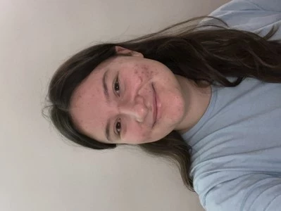 Philippine, babysitter à Clamart