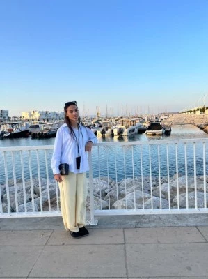 Hajar, babysitter à Gennevilliers