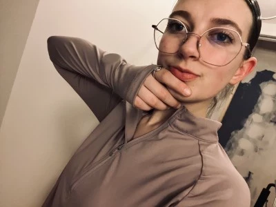 Nina, babysitter à Le Temple-de-Bretagne