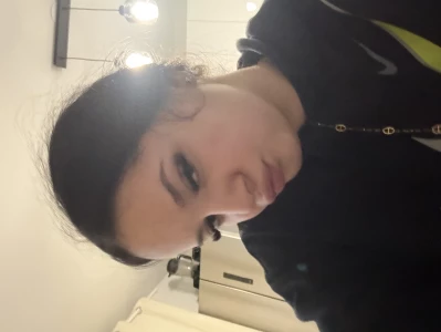 Layanna, babysitter à Fréjus