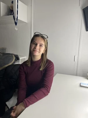 Léona babysitter à Chanu