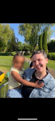 Lilou babysitter à Dainville