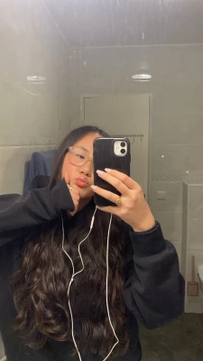 Lina, babysitter à Colombes