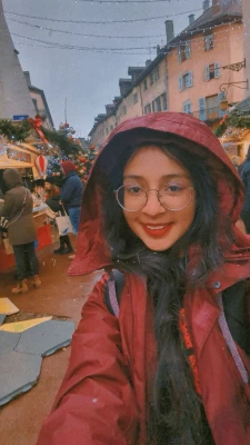 Shreya babysitter à Nantes