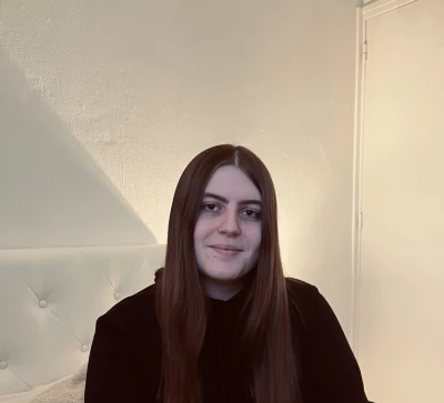 Lalie, babysitter à Besançon