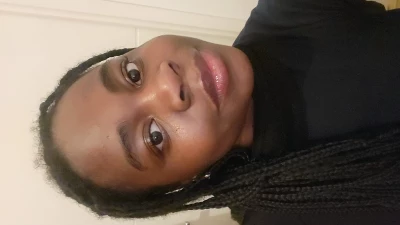 Hanna babysitter à Saint-Germain-en-Laye