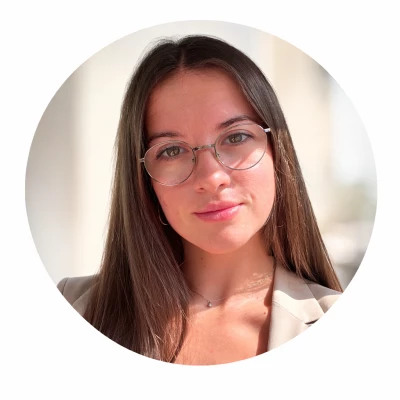 Lena, babysitter à Vertou