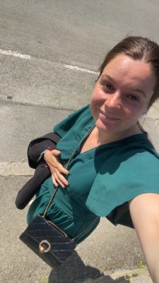 Julie babysitter à Pleurtuit