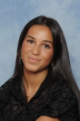 Nayla, babysitter à Vitrolles