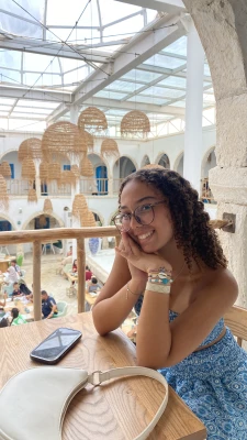 May, babysitter à Belfort