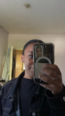 Alicya babysitter à Montereau-Fault-Yonne