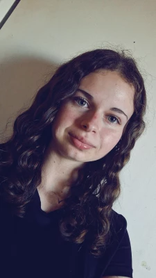 Lucie, babysitter à Saint-Germain-lès-Corbeil