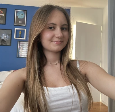 Zoé, babysitter à Saint-Brieuc