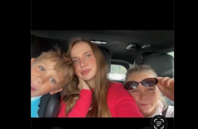 Laura, babysitter à Versailles