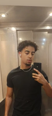 Omar, babysitter à Paris
