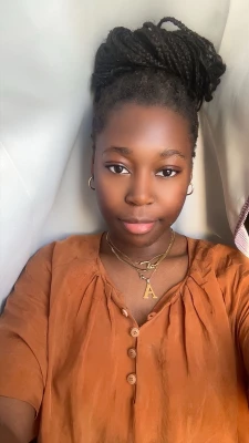 Andrea, babysitter à Champigny-sur-Marne