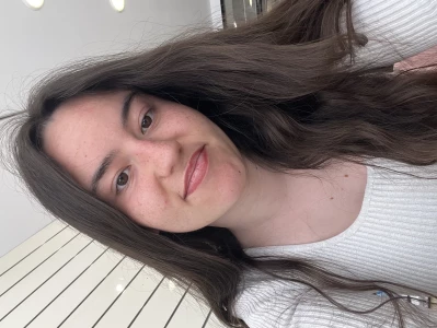 Clara, babysitter à Échillais