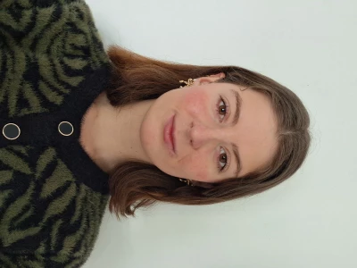Anais, babysitter à Boujan-sur-Libron