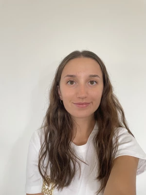 Carmelina babysitter à Rozier-en-Donzy
