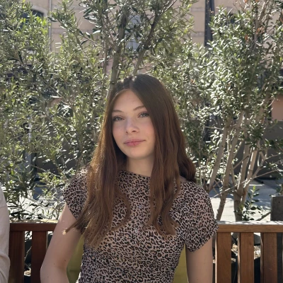 Laurine, babysitter à Pernes-les-Fontaines