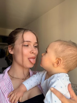 Loana, babysitter à Laon
