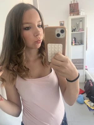 Eloane, babysitter à Jacou