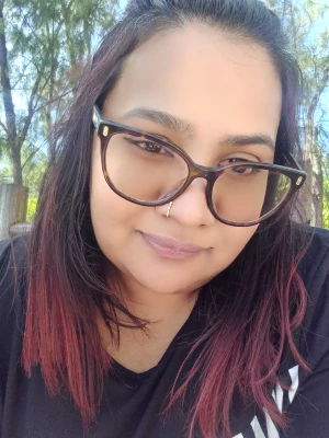 Asveena Joty, babysitter à Paris