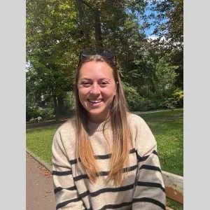 Manon, babysitter à Saint Martin de Crau